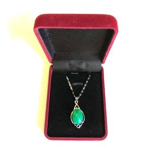 Silver Colored 17" Chain, Emerald Green Rhinestone Pendant Necklace w/ Gift Box